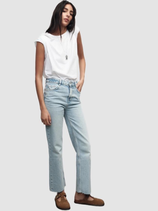 New Project - 2025-04-25T092221.829.jpg