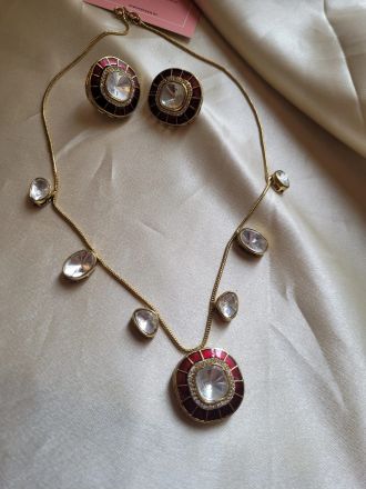 Necklace Set